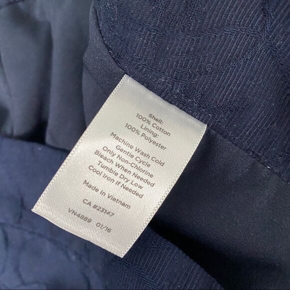 Talbots Navy Cropped pants - size 2 - Picture 7 of 7